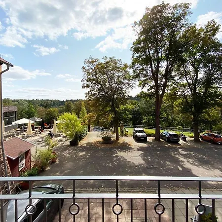 Burghof Kyffhaeuser